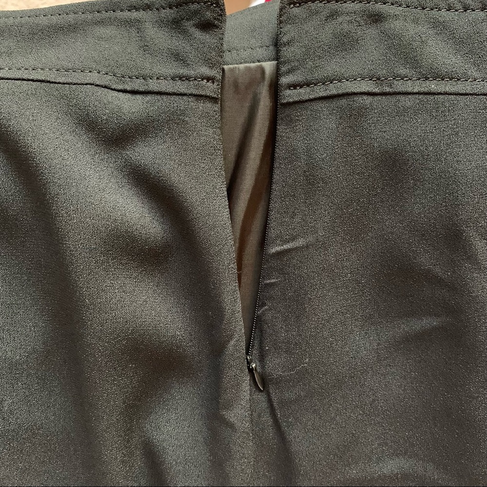 Bluemarine Pleated Front Jewel Knot Midi skirt Black - Picture 11 of 16